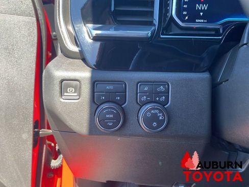 Used 2023 Chevrolet Silverado 1500 LT w/ Convenience Package II AWD/4WD image 38