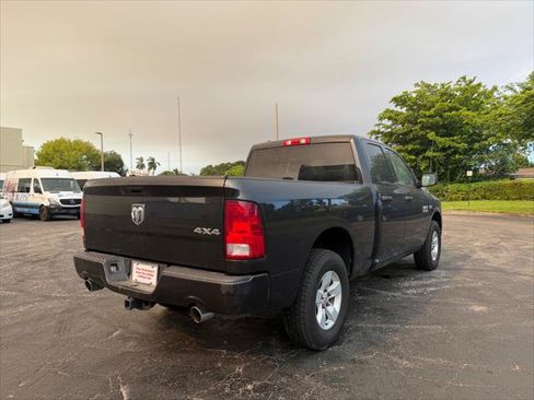 Used 2017 RAM 1500 Express AWD/4WD image 6
