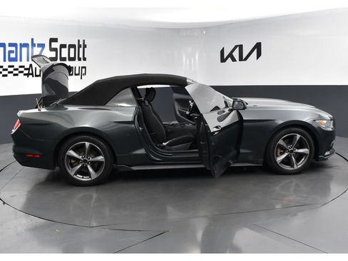 Used 2015 Ford Mustang Convertible w/ Equipment Group 051A RWD image 28