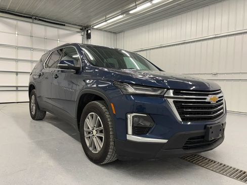 Used 2022 Chevrolet Traverse LT FWD image 22