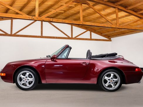Used 1997 Porsche 911 Cabriolet image 2