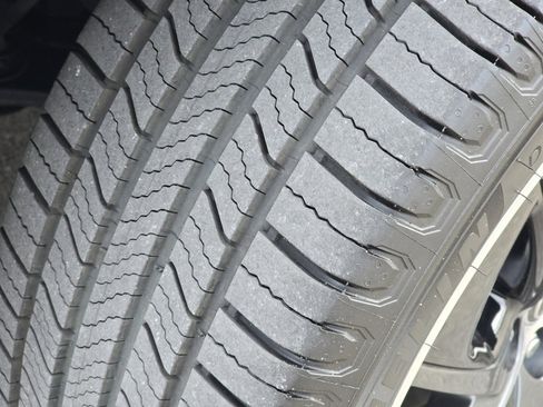 Used 2019 Lexus RX 350 350 w/ Luxury Package image 19