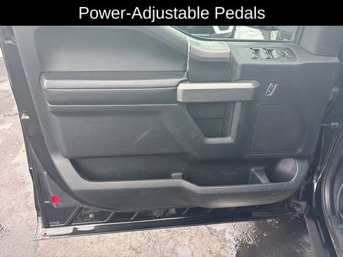 Used 2015 Ford F150 XLT w/ Equipment Group 301A Mid image 12