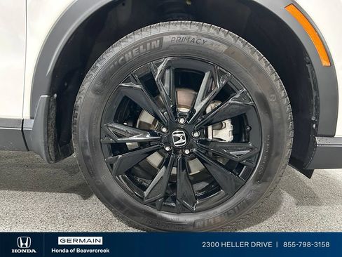 Used 2025 Honda CR-V Sport Touring image 12