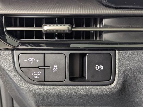 New 2026 Kia Sportage EX FWD image 13