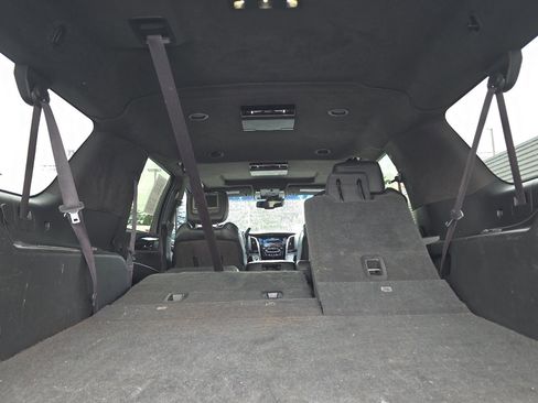 Used 2015 Cadillac Escalade ESV Platinum AWD/4WD image 17