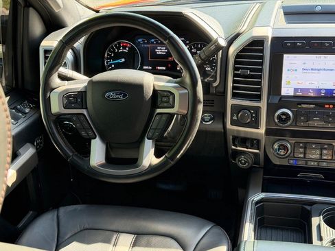Used 2020 Ford F250 Platinum AWD/4WD image 12