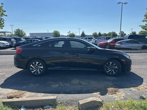 Used 2017 Honda Civic EX image 11