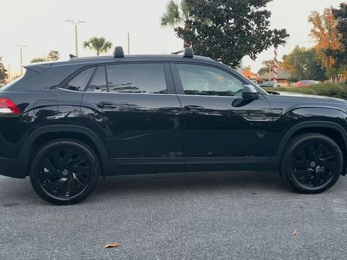 New 2026 Volkswagen Atlas Cross Sport SE image 9