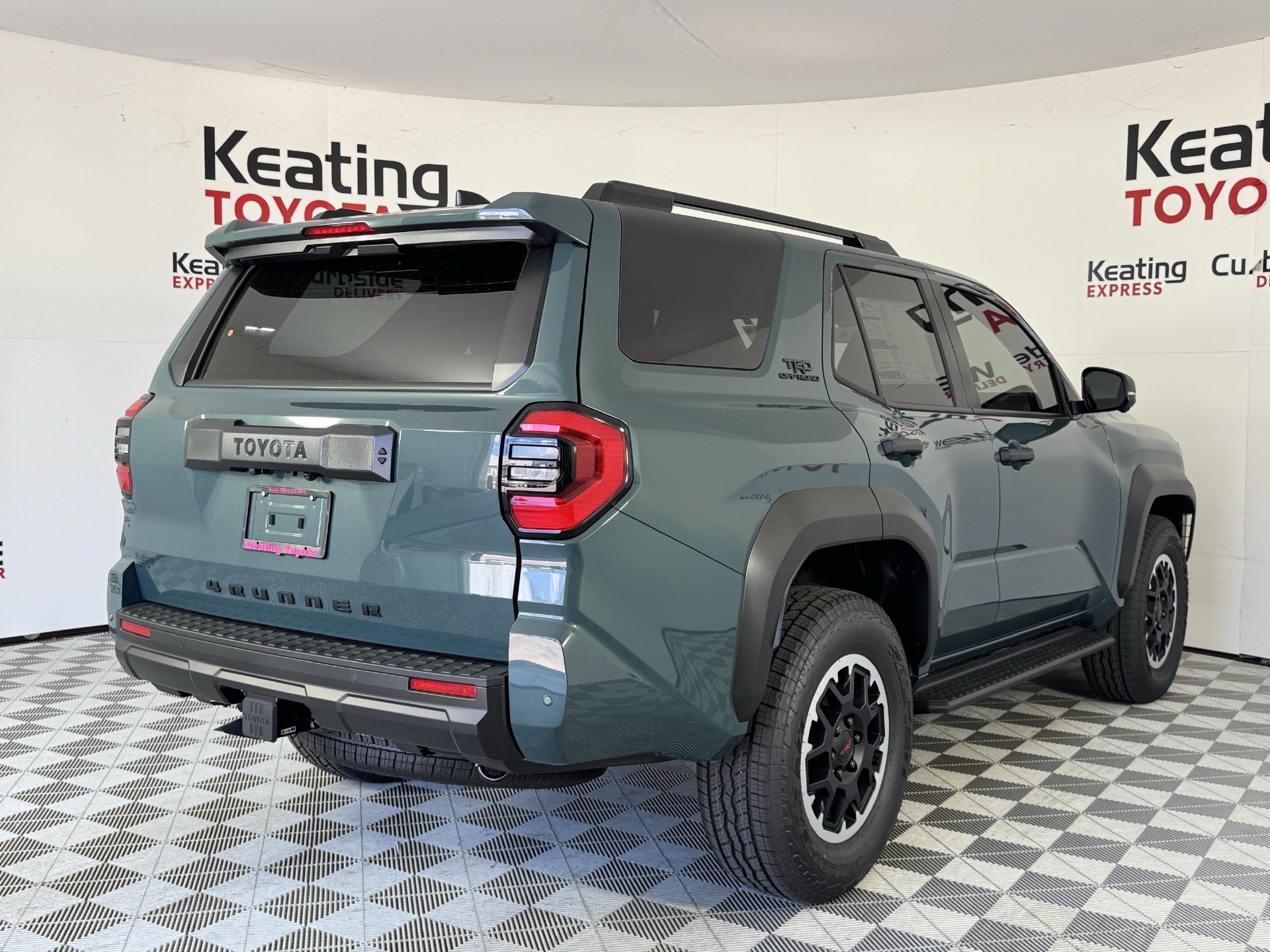 New 2026 Toyota 4Runner TRD Off-Road Premium w/ Tow Technology Package AWD/4WD image 14