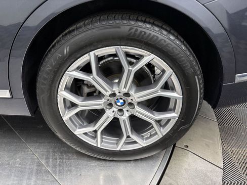 Used 2019 BMW X7 xDrive40i w/ Premium Package AWD/4WD image 15