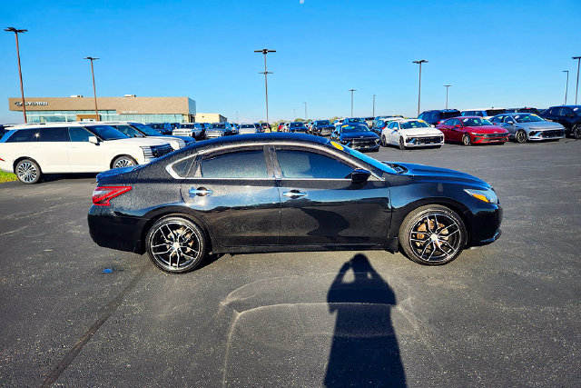 Used 2018 Nissan Altima 2.5 SR FWD image 30