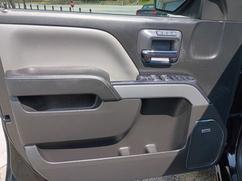 Used 2015 Chevrolet Silverado 1500 LTZ Z71 w/ Midnight Edition AWD/4WD image 21