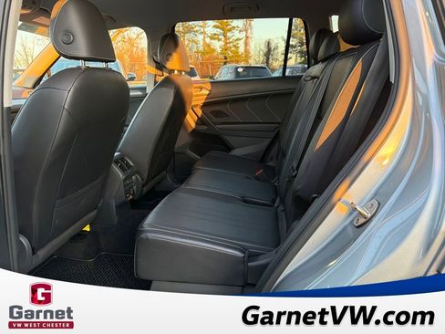 Certified 2022 Volkswagen Tiguan SE image 24