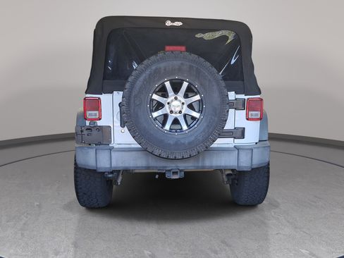 Used 2013 Jeep Wrangler Unlimited Sport AWD/4WD image 6