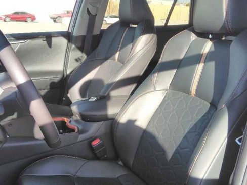 Used 2024 Toyota RAV4 Adventure image 9