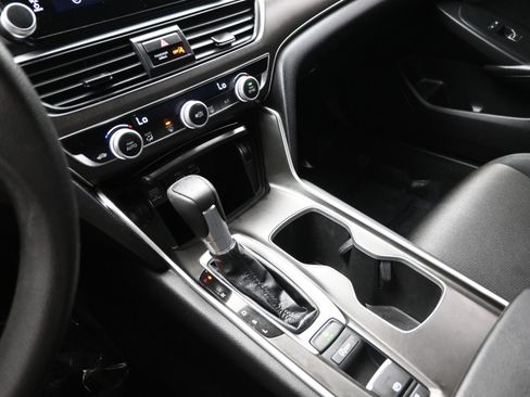Used 2021 Honda Accord LX image 12
