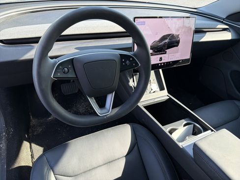 Used 2025 Tesla Model 3 Long Range image 16