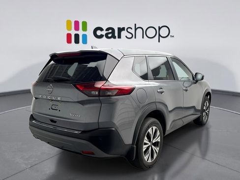 Used 2023 Nissan Rogue SV image 5