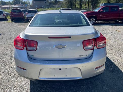 Used 2015 Chevrolet Malibu LT FWD image 6