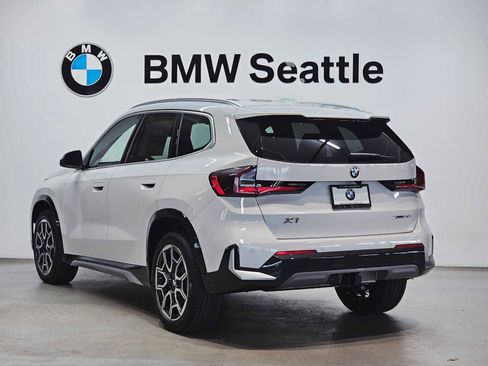 New 2026 BMW X1 xDrive28i image 4
