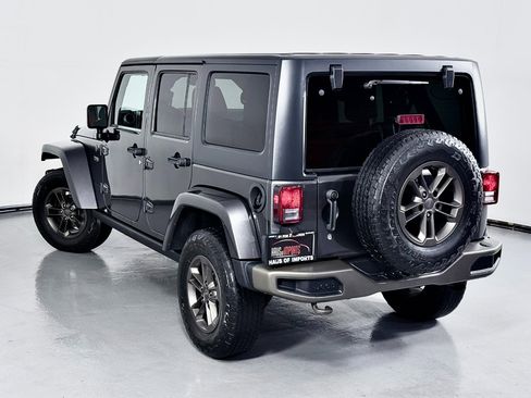 Used 2016 Jeep Wrangler Unlimited Sahara image 13