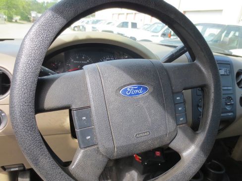 Used 2008 Ford F150 XL image 9