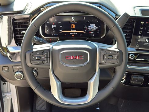 New 2026 GMC Sierra 1500 Elevation image 10