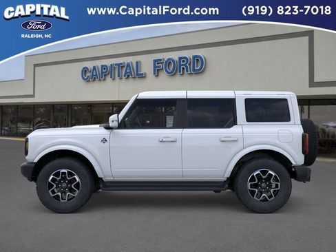 New 2025 Ford Bronco Outer Banks AWD/4WD image 3