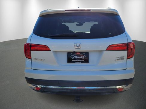 Used 2017 Honda Pilot Elite image 6