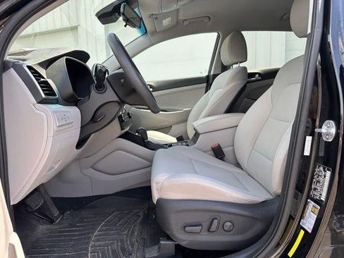 Used 2020 Hyundai Tucson Value AWD/4WD image 11