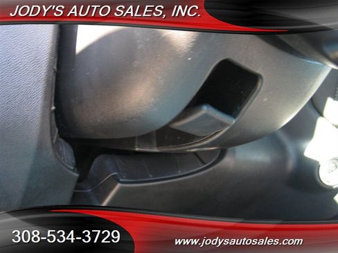 Used 2022 Chevrolet Silverado 2500 LTZ w/ LTZ Premium Package AWD/4WD image 8