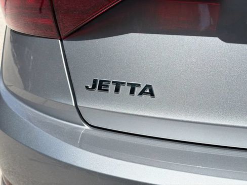 Used 2021 Volkswagen Jetta SEL FWD image 11