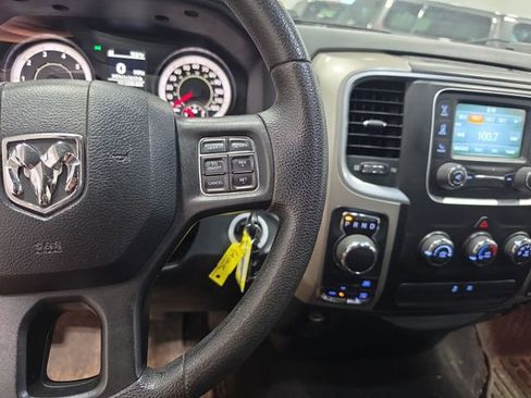 Used 2016 RAM 1500 Classic SLT w/ Protection Group AWD/4WD image 12