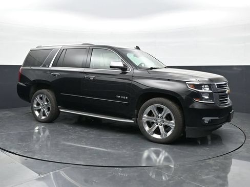 Used 2016 Chevrolet Tahoe LTZ AWD/4WD image 3
