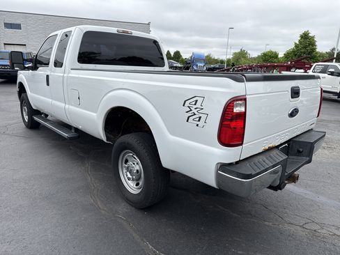 Used 2015 Ford F250 XL w/ Power Equipment Group AWD/4WD image 6