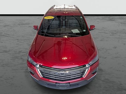 Certified 2023 Chevrolet Traverse LT w/ LT Premium Package AWD/4WD image 6