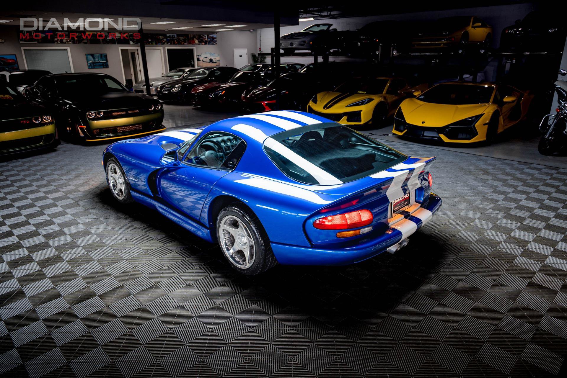 Used 1996 Dodge Viper GTS RWD image 3