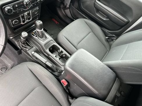 Used 2020 Jeep Wrangler Unlimited Sport S AWD/4WD image 20