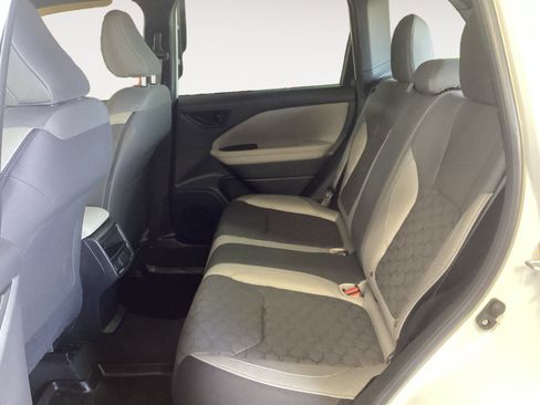 Certified 2025 Subaru Forester AWD/4WD image 13