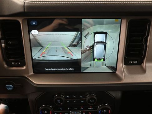 New 2026 Ford Bronco Outer Banks AWD/4WD image 3