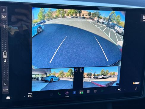 Used 2024 Tesla Model X AWD/4WD image 21