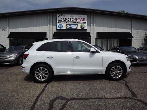 Used 2014 Audi Q5 2.0T Premium Plus w/ Premium Plus Package AWD/4WD image 6