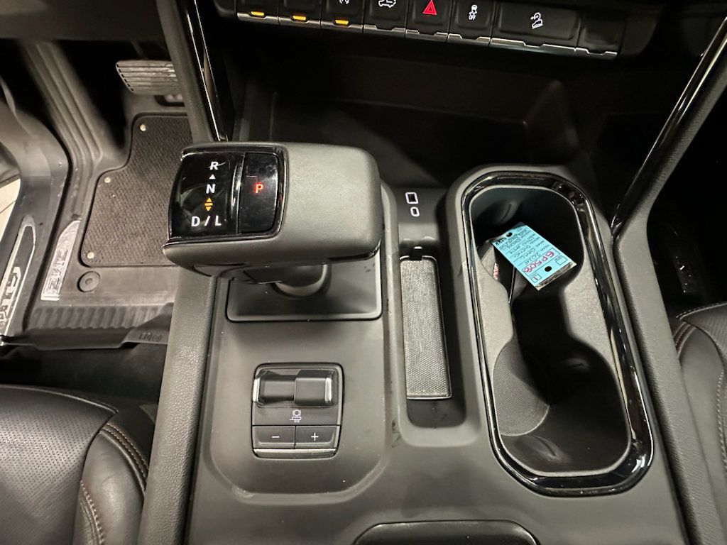 Used 2025 GMC Sierra 1500 AT4 AWD/4WD image 32