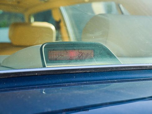 Used 1996 Rolls-Royce Silver Dawn image 67