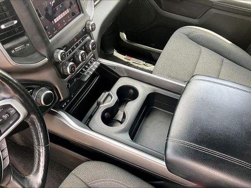 Used 2019 RAM 1500 Big Horn AWD/4WD image 11