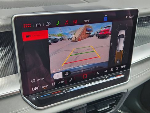 New 2026 Volkswagen Tiguan SE AWD/4WD image 9