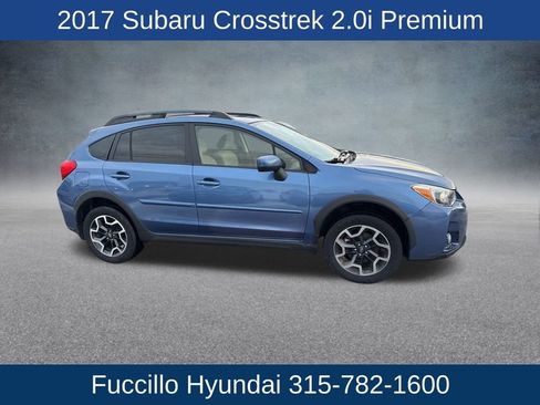 Used 2017 Subaru Crosstrek 2.0i Premium image 4