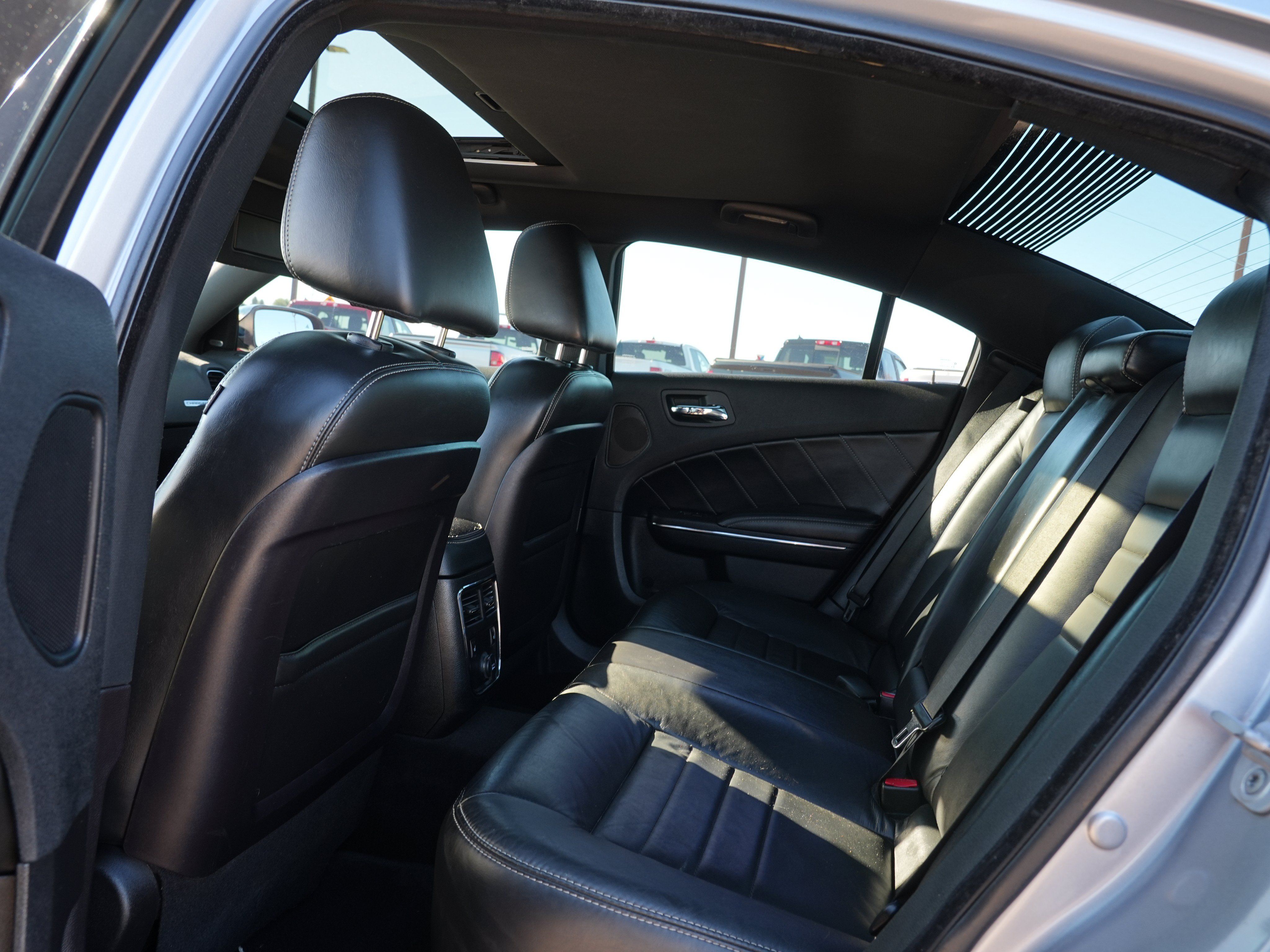 Used 2011 Dodge Charger R/T AWD/4WD image 18