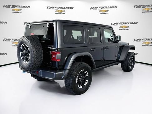 Used 2024 Jeep Wrangler Unlimited Rubicon 4xe AWD/4WD image 7